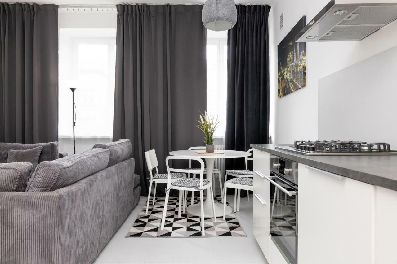 City Centre Apartment Warszawa Eksteriør bilde
